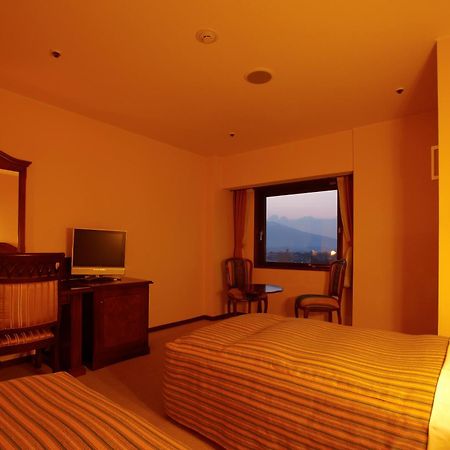 Hirosaki Park Hotel Aomori Exterior photo